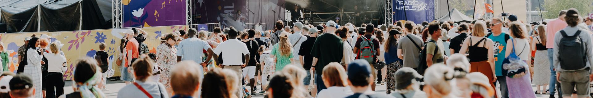 Camilla Hanhirova (kuva) Maailma kylässä -festivaali